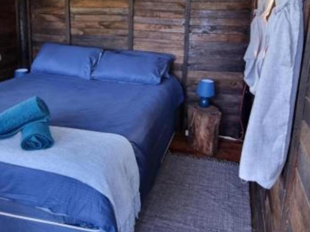 Tsitsikamma Wolf Sanctuary Eco Cabins & Teepees Stormsrivier Zimmer foto